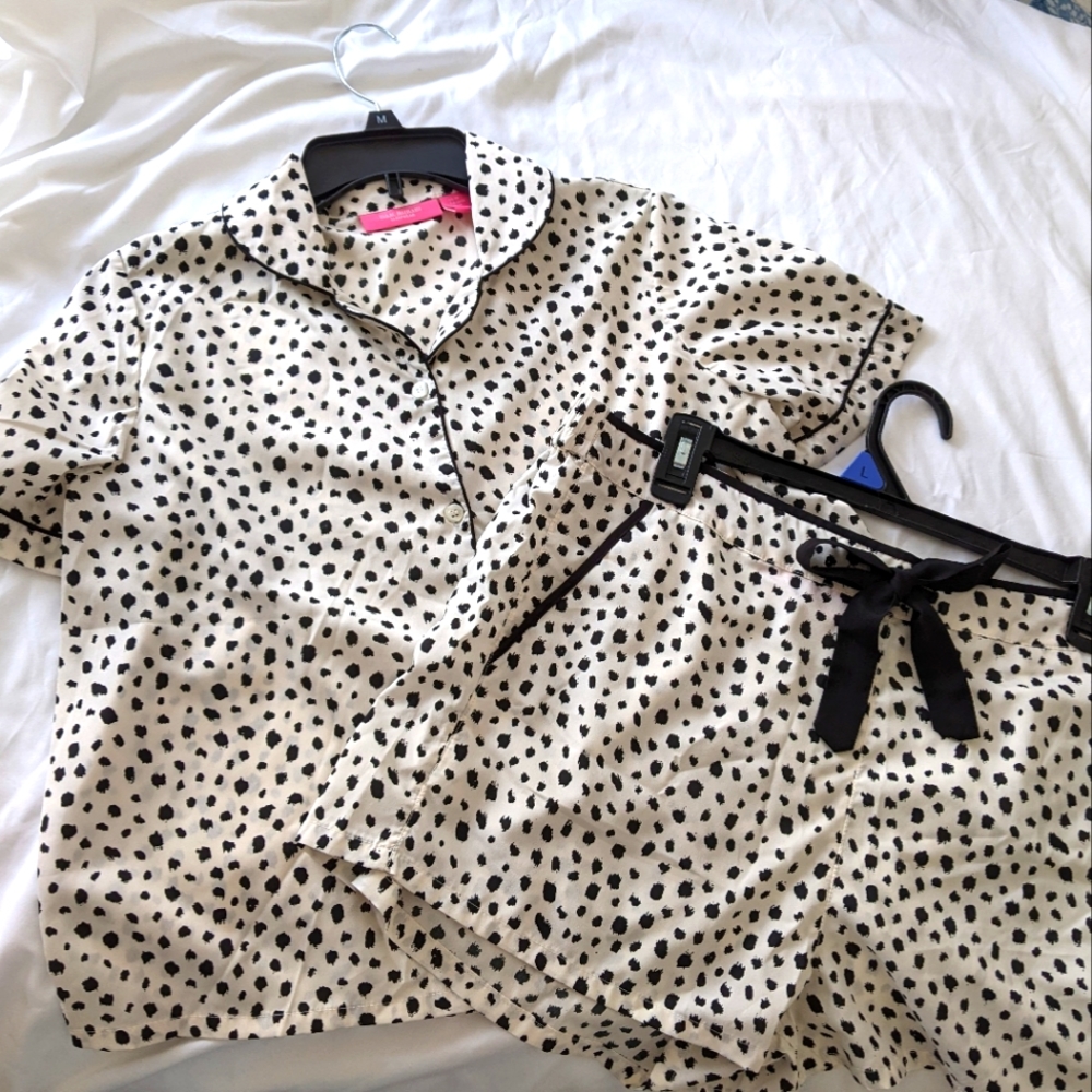 Women's pajamas